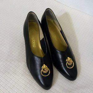 California Magdesians Vintage Black Pumps with Gold Decoration